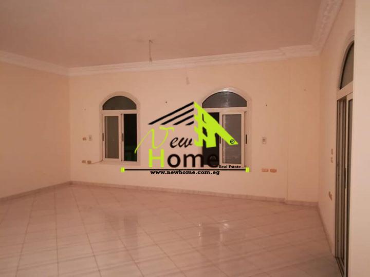 Apartment for rent, second district, fifth compound, 220 m, 2 bedrooms, 2 b